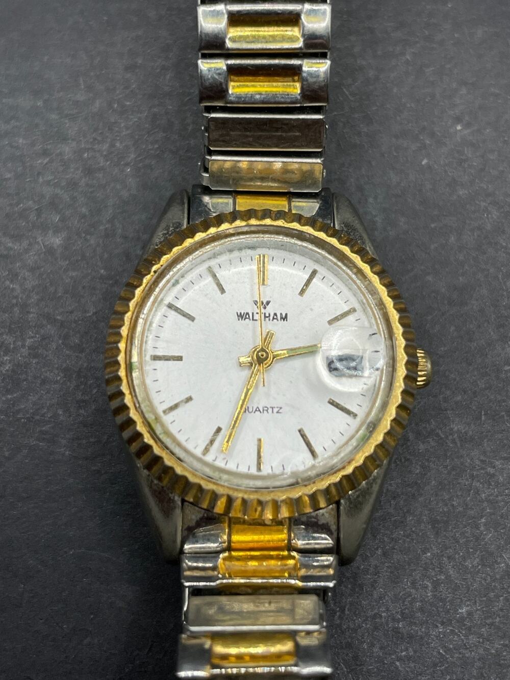Waltham President Watch Men White Dial Two Tone Date Round 25MM Fluted Bezel
